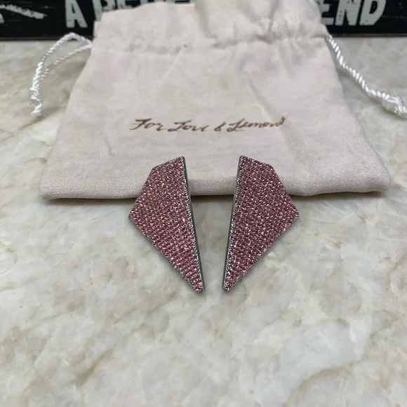 For Love and Lemons Robin Crystal Earrings - Picture 4 of 10